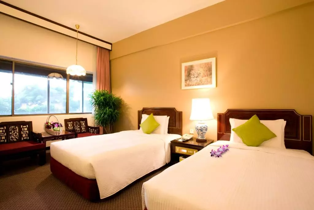 Hotel Grand Pacific